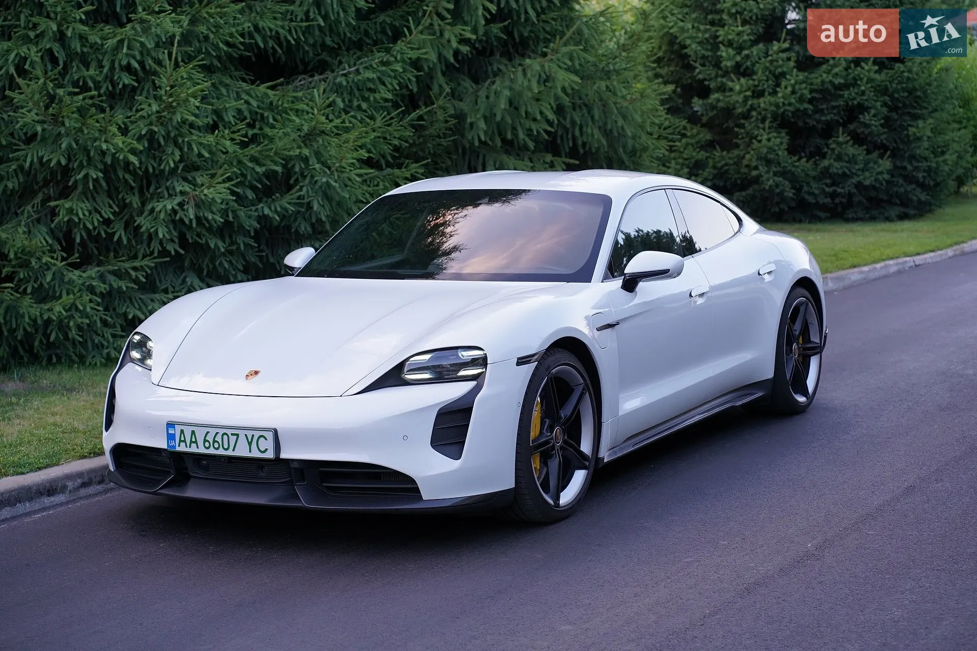 2020 Porsche Taycan - мініатюра 37