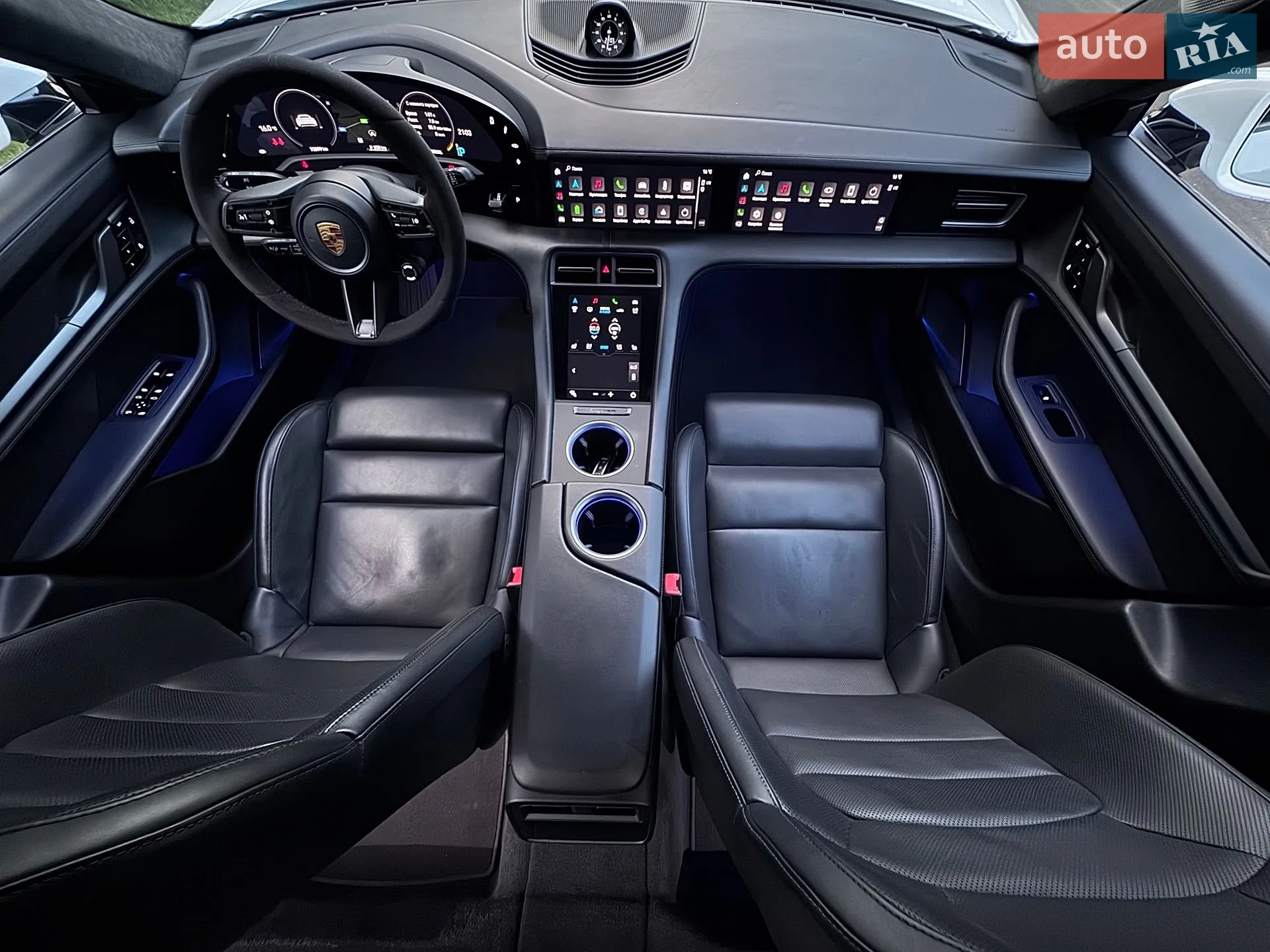 2020 Porsche Taycan - мініатюра 29