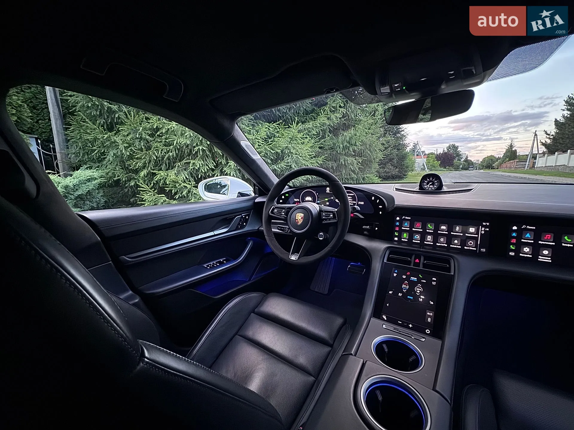 2020 Porsche Taycan - мініатюра 24