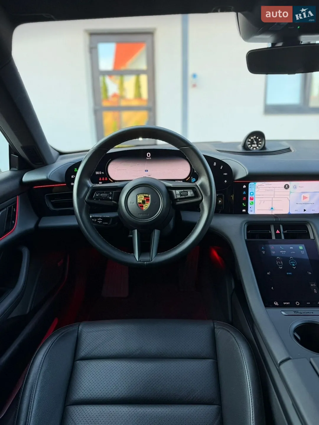 2020 Porsche Taycan - мініатюра 13