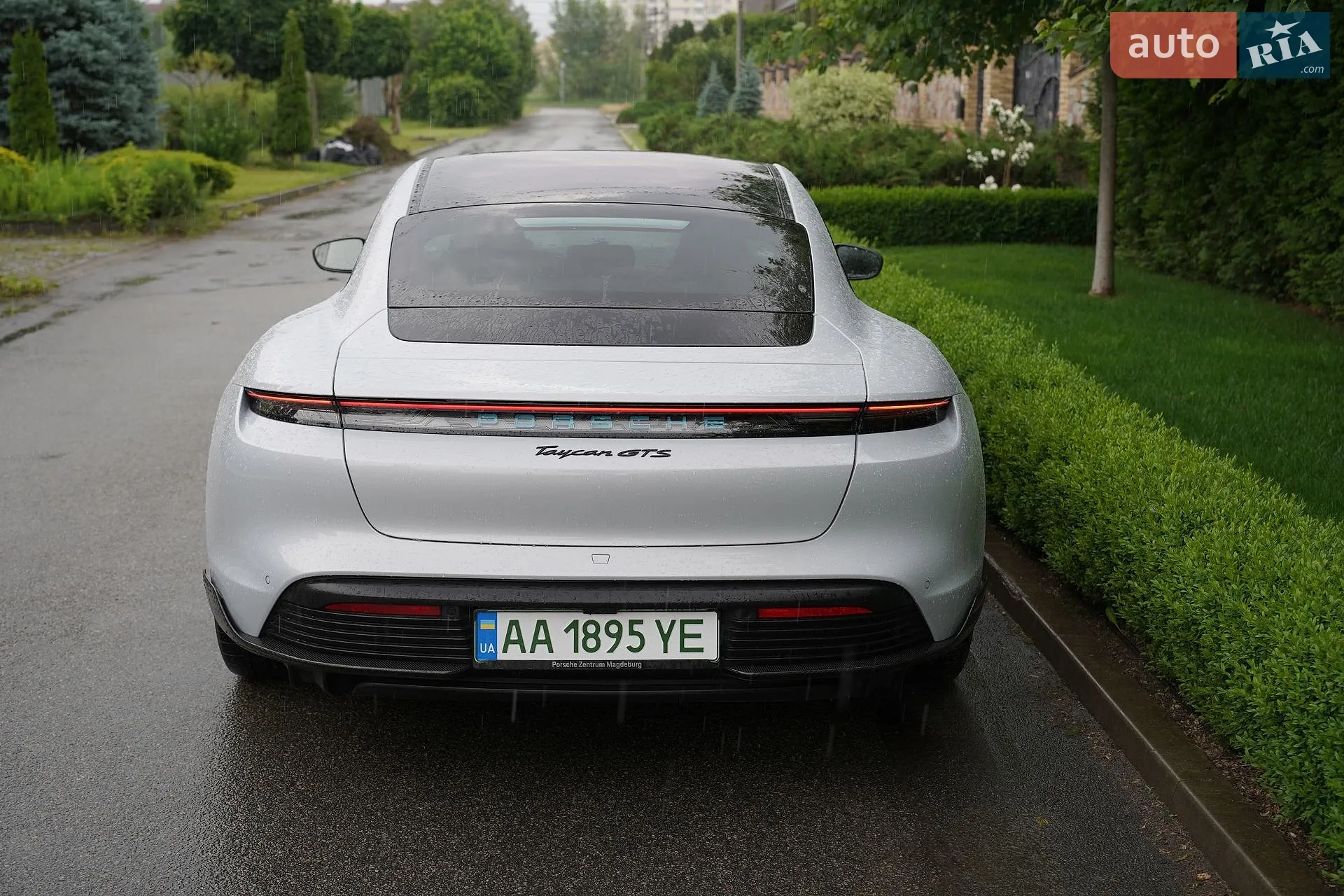 2023 Porsche Taycan - мініатюра 6