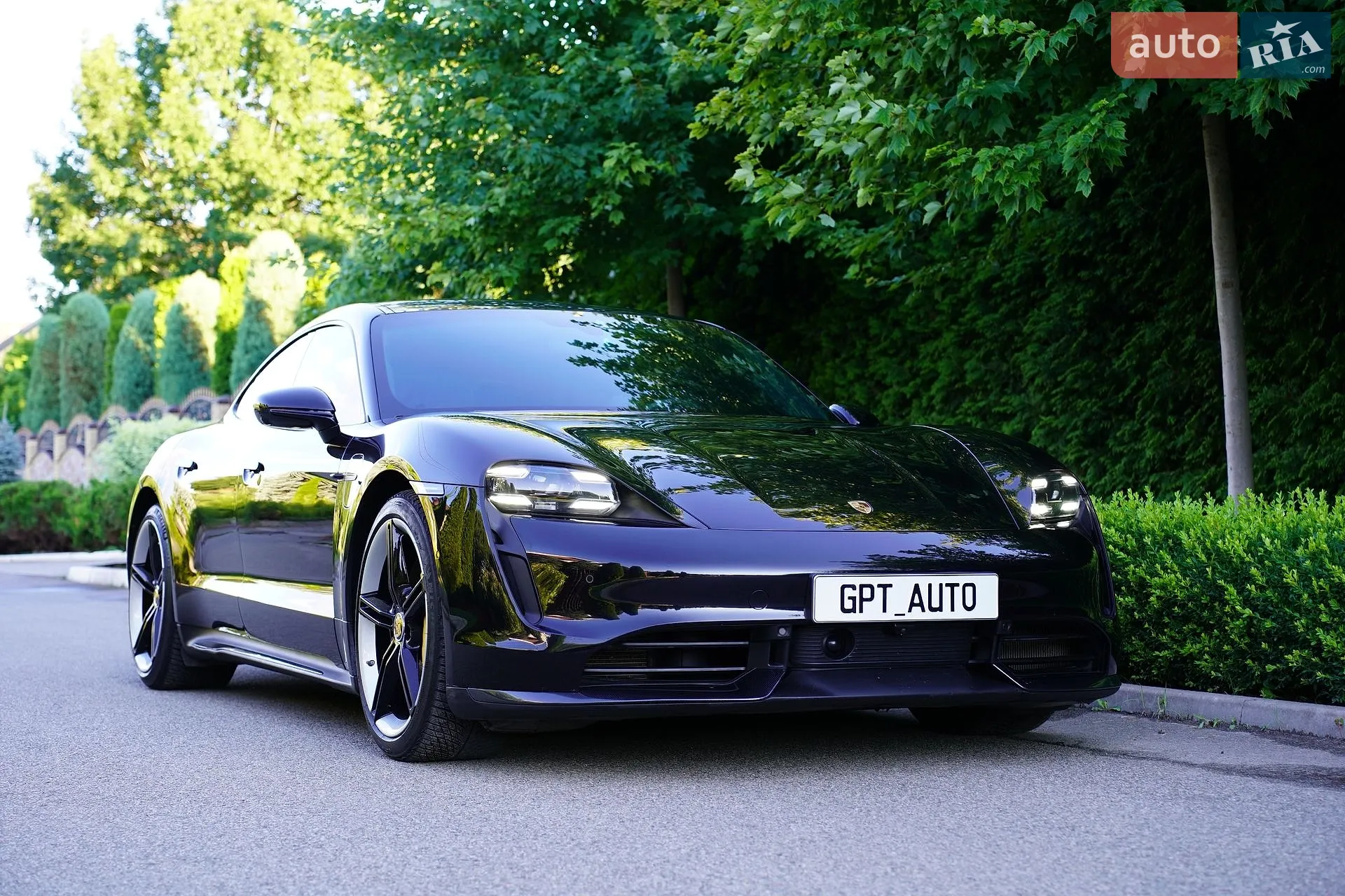 2019 Porsche Taycan - фото 1