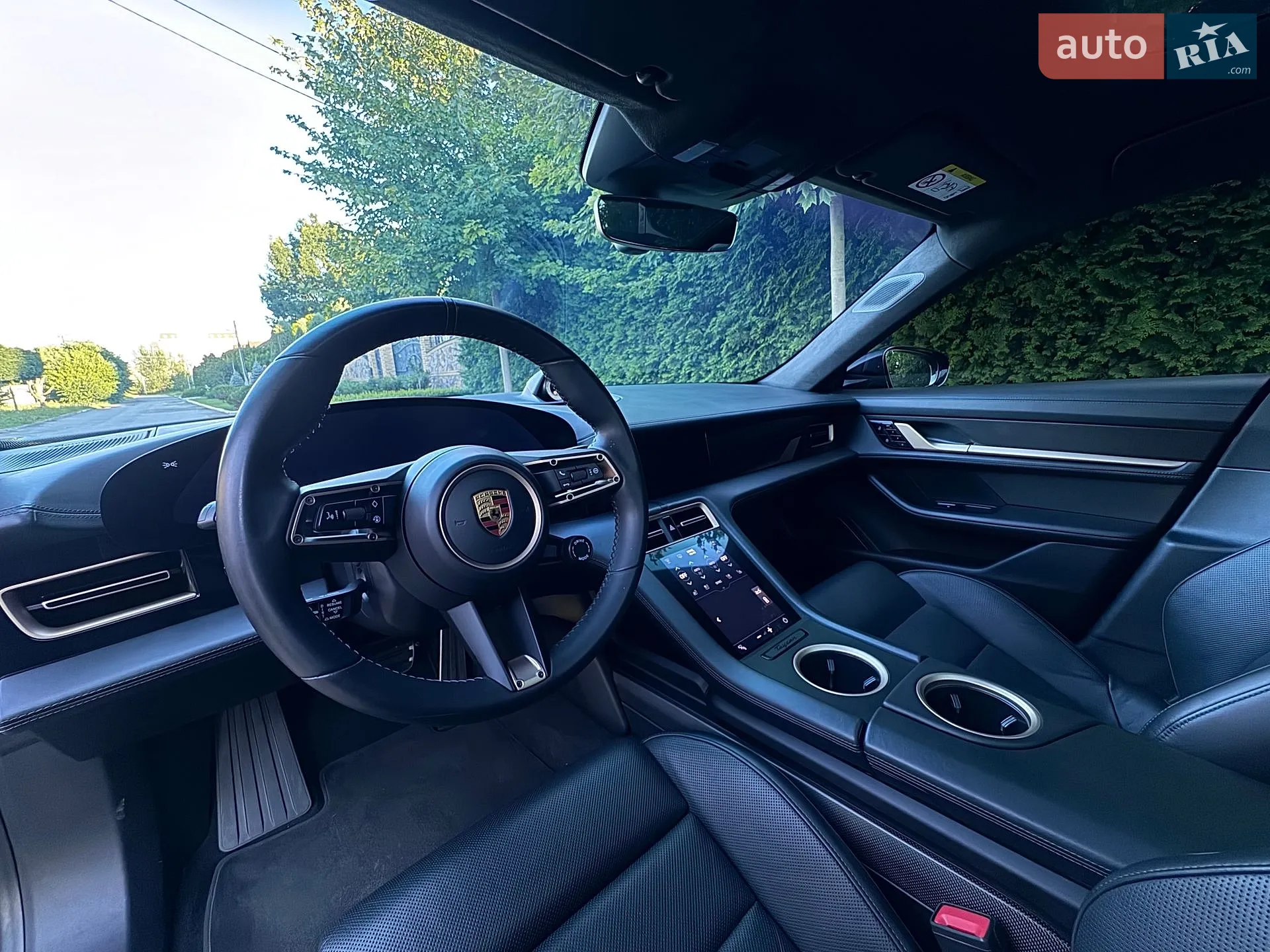 2019 Porsche Taycan - мініатюра 23