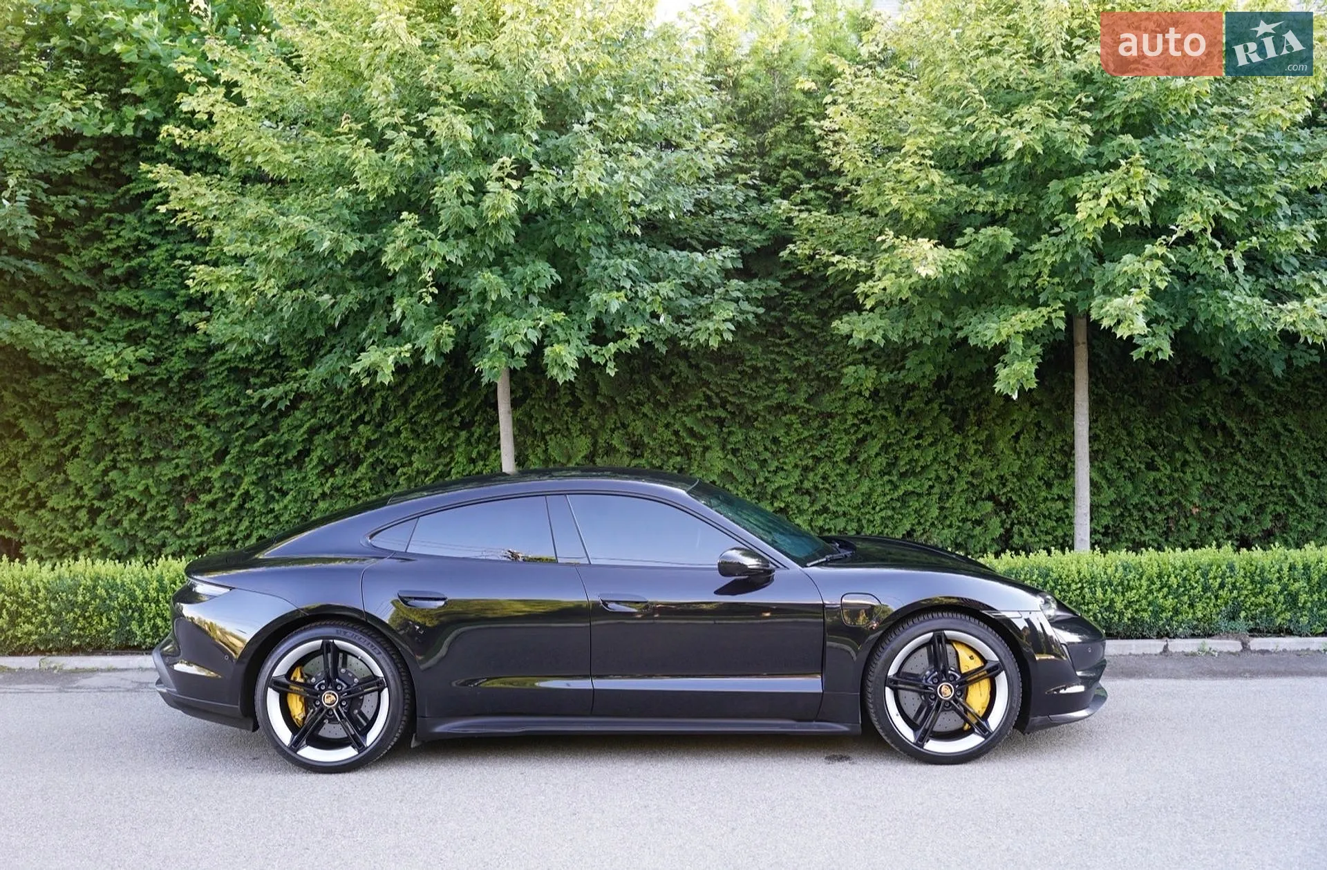 2019 Porsche Taycan - мініатюра 6