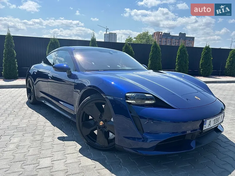 Porsche Taycan 2020