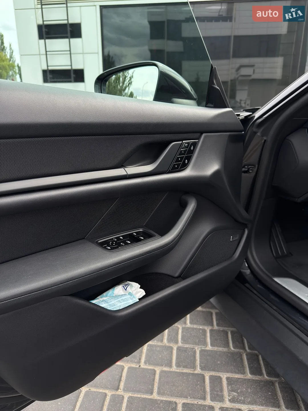 2021 Porsche Taycan - мініатюра 14