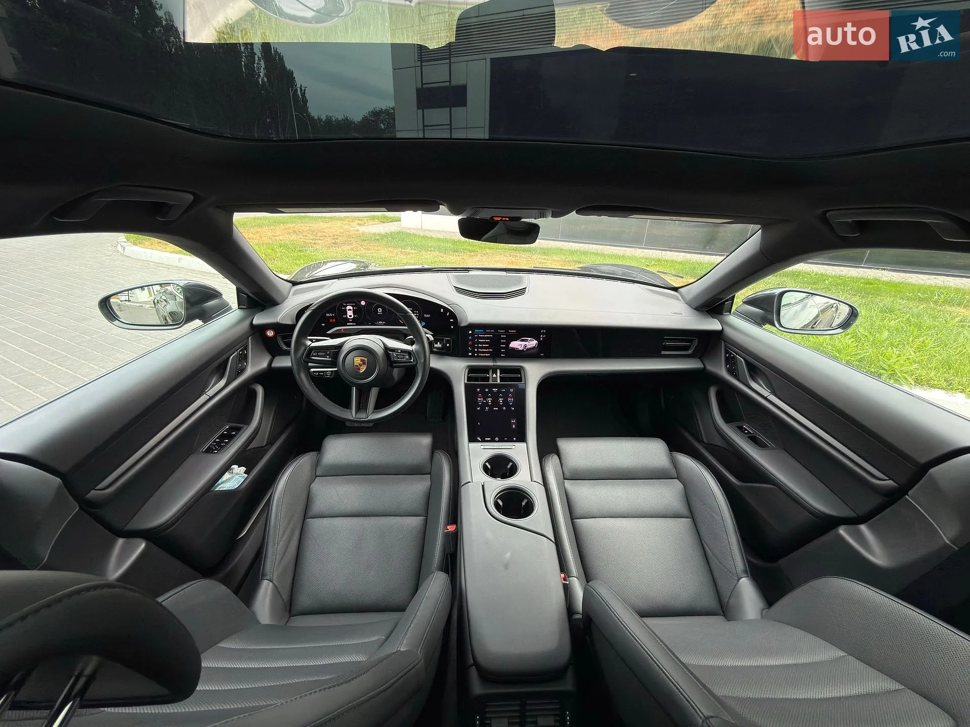 2021 Porsche Taycan - мініатюра 24