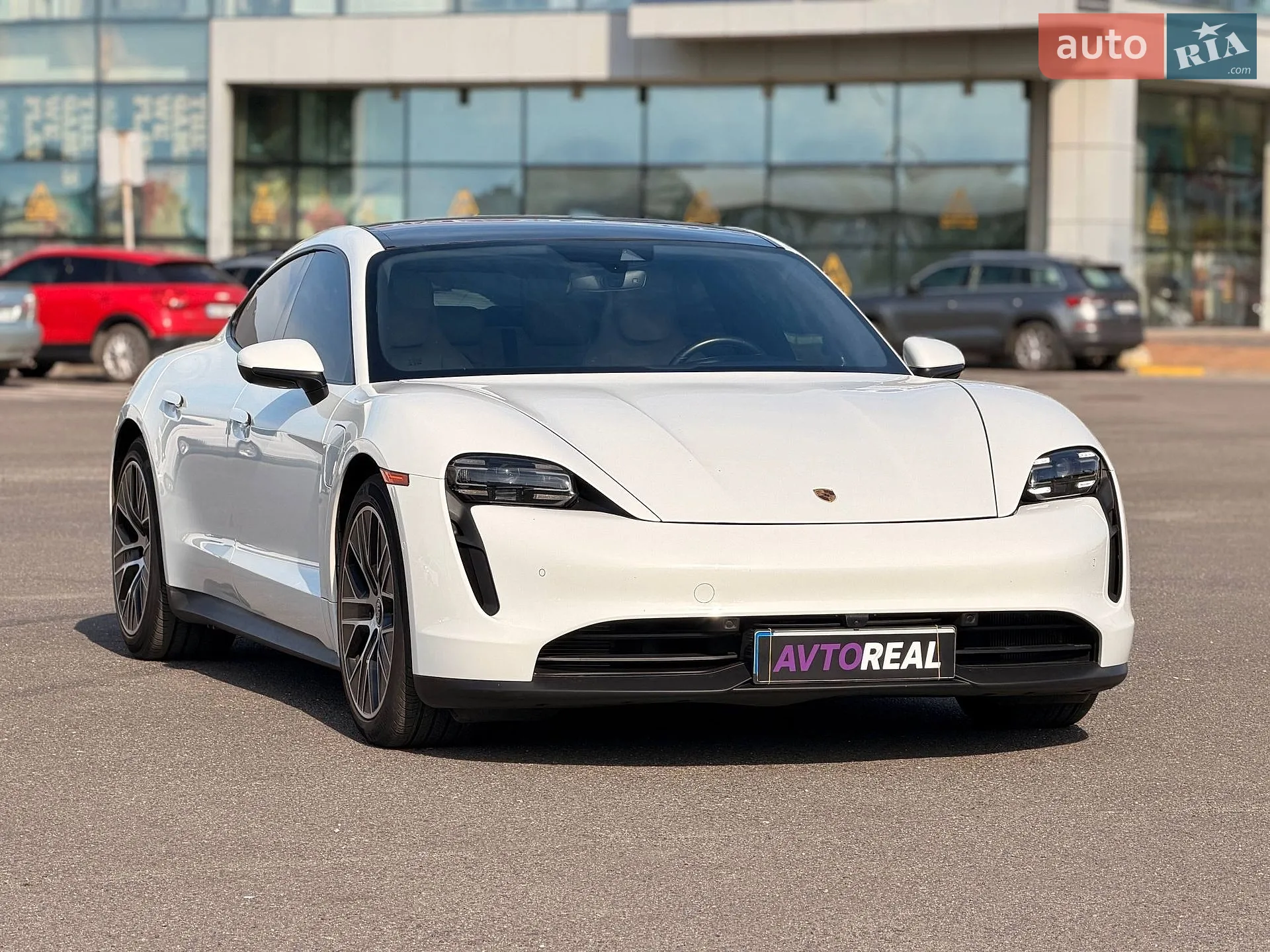 2021 Porsche Taycan - мініатюра 12