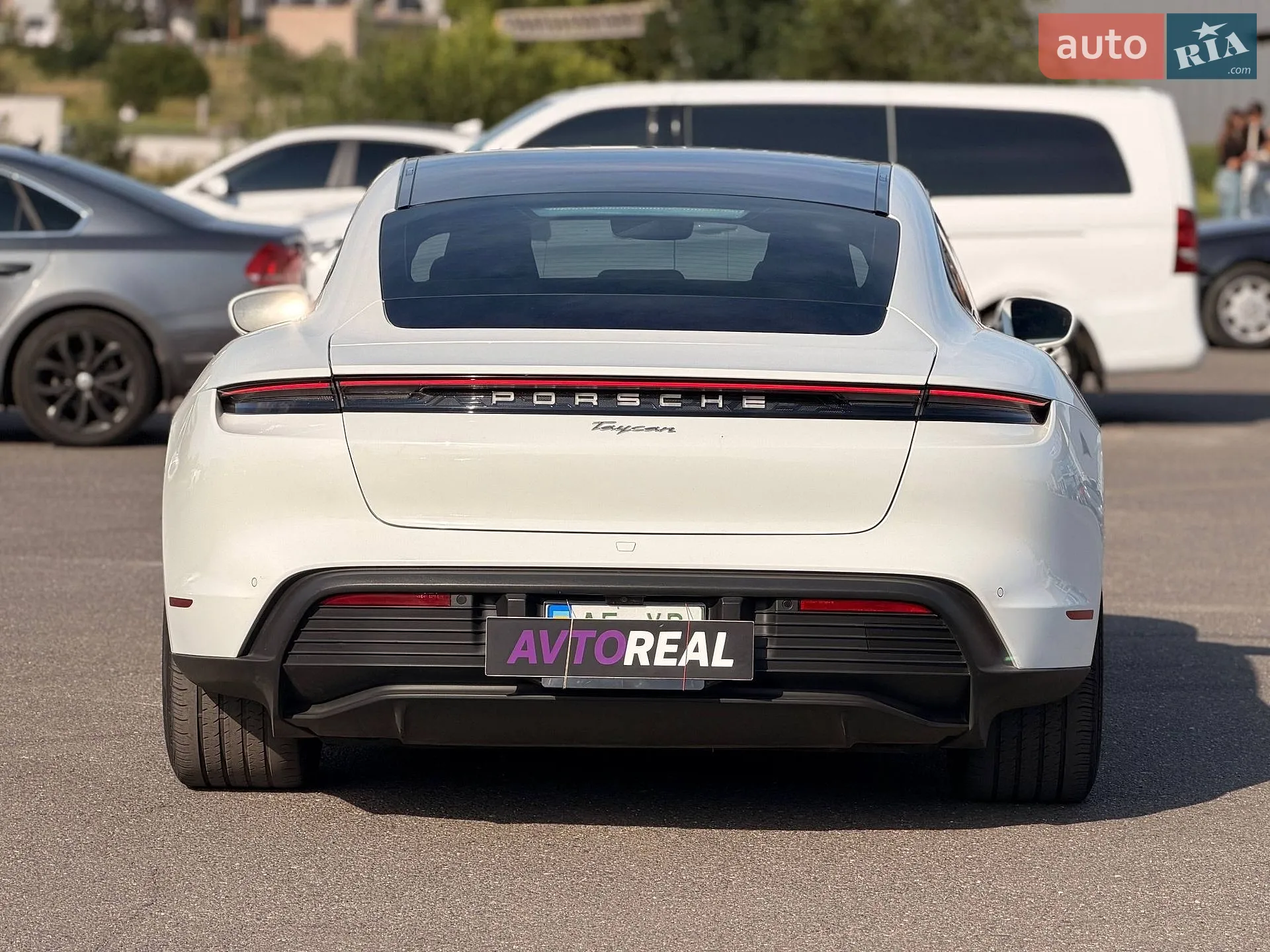 2021 Porsche Taycan - мініатюра 23