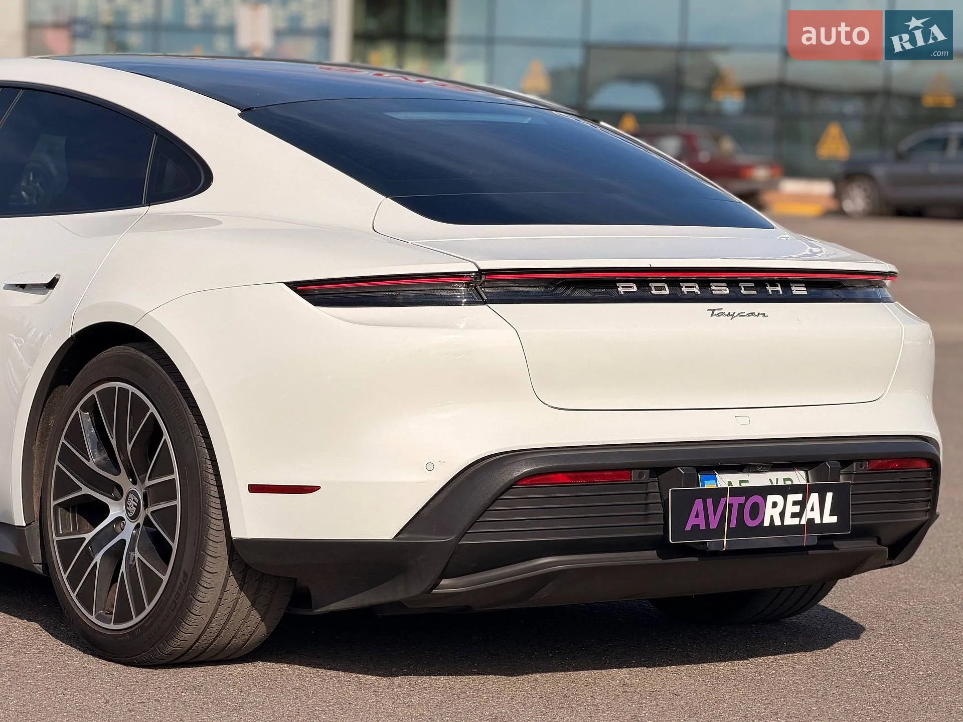 2021 Porsche Taycan - мініатюра 26
