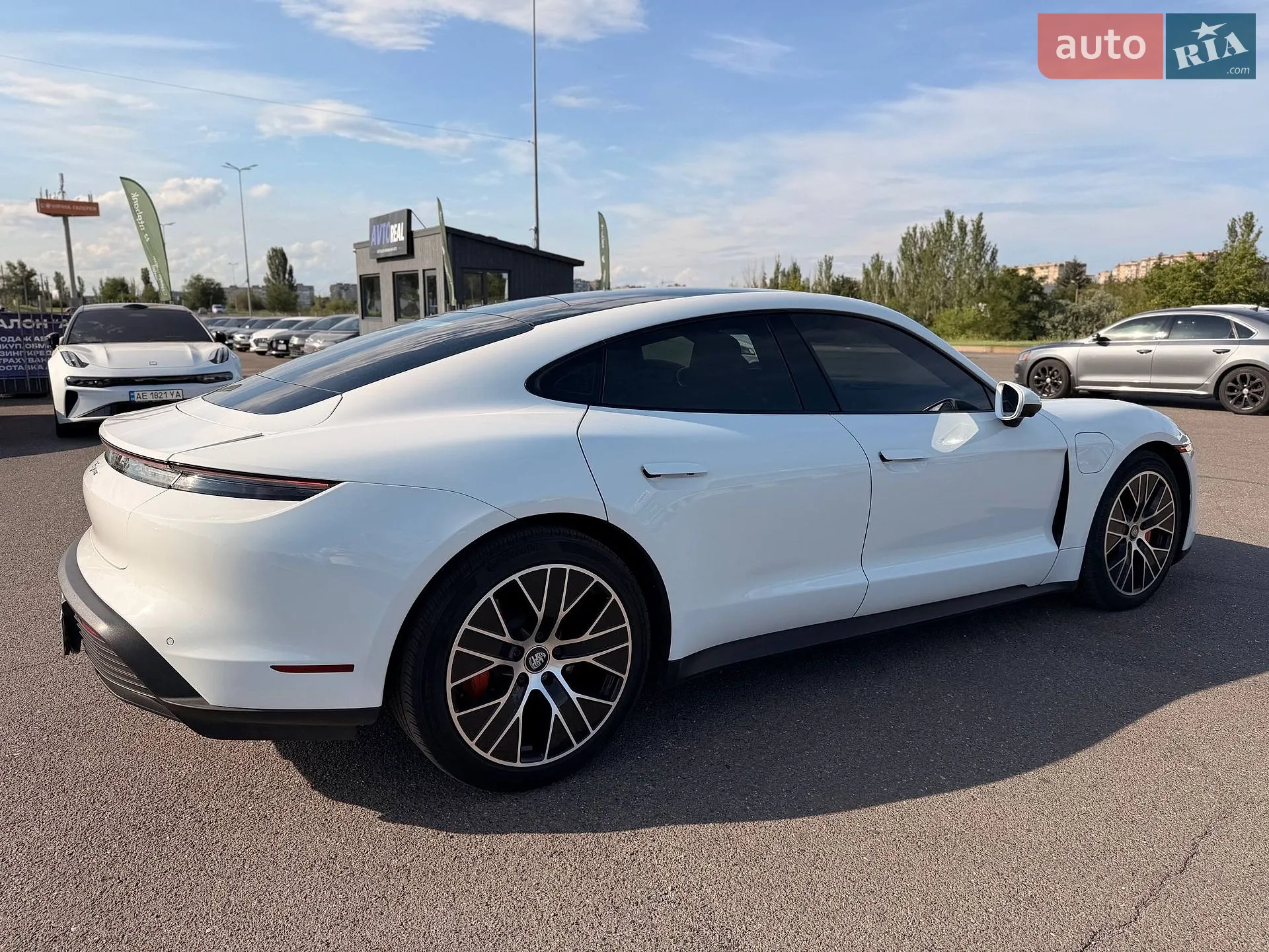 2021 Porsche Taycan - мініатюра 30