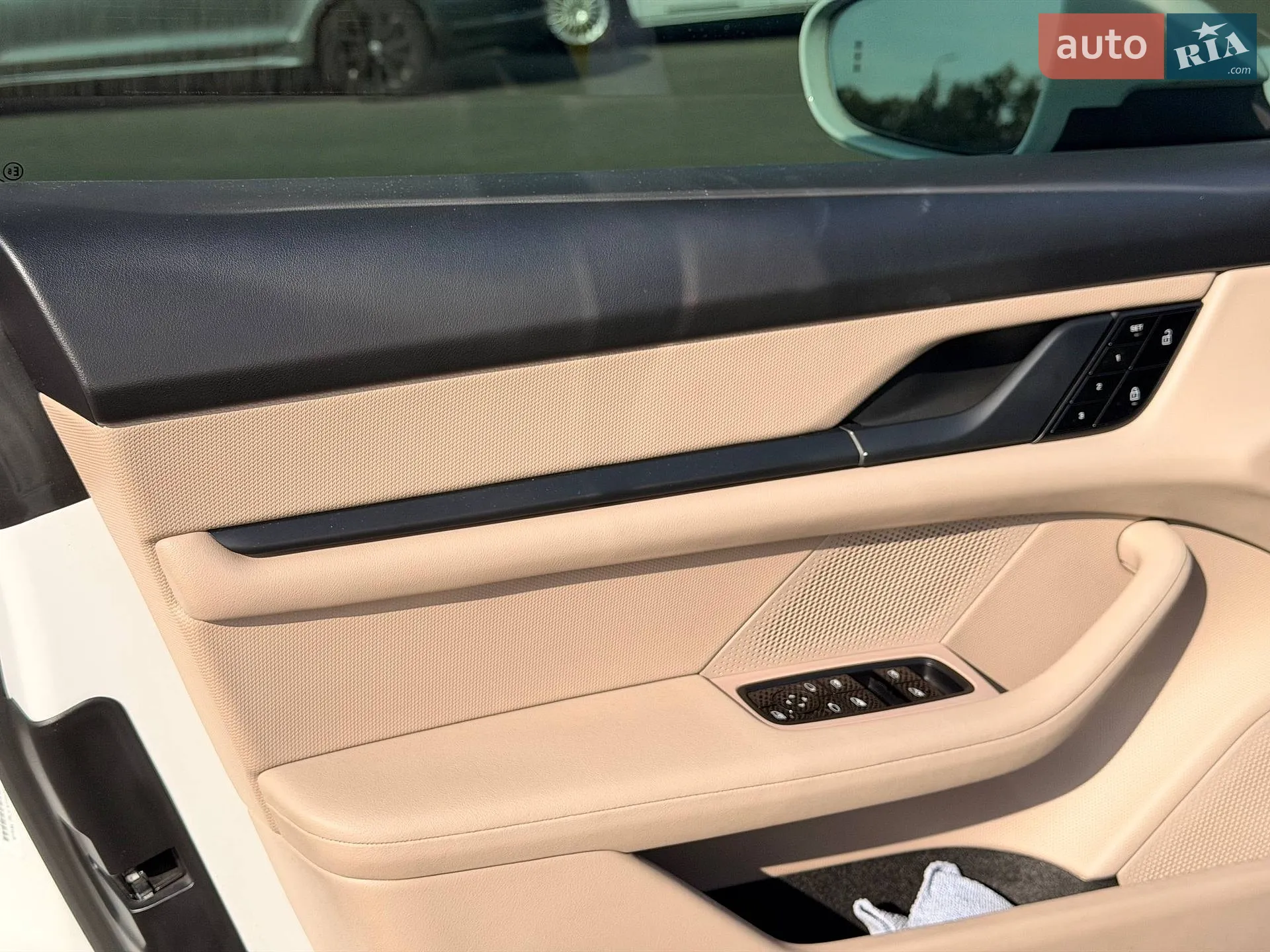 2021 Porsche Taycan - мініатюра 41