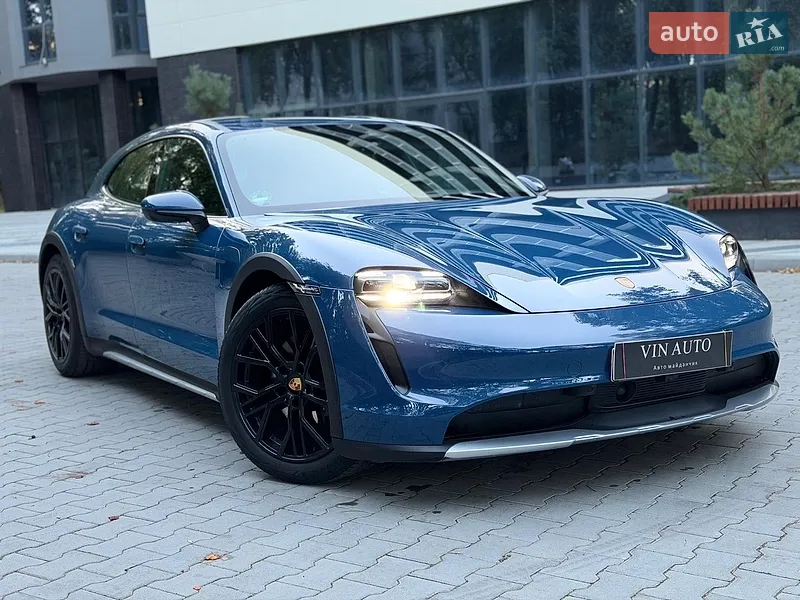 Porsche Taycan 2022