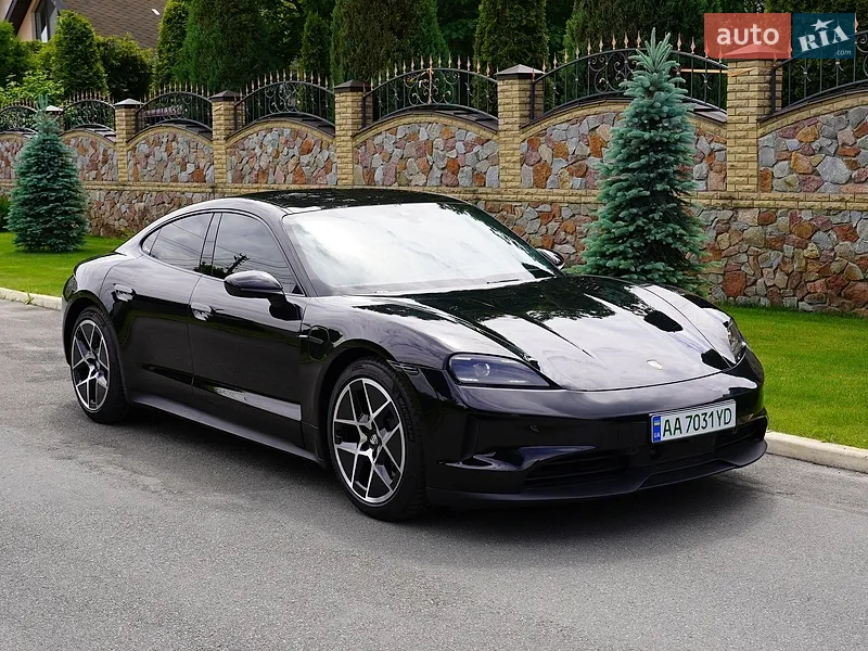 Porsche Taycan