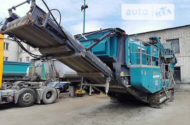 Дробильная установка, дробилка Powerscreen Maxtrak 2017 в 