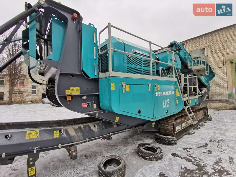 Дробарка (дробильна установка) Powerscreen Maxtrak 2018 в Києві