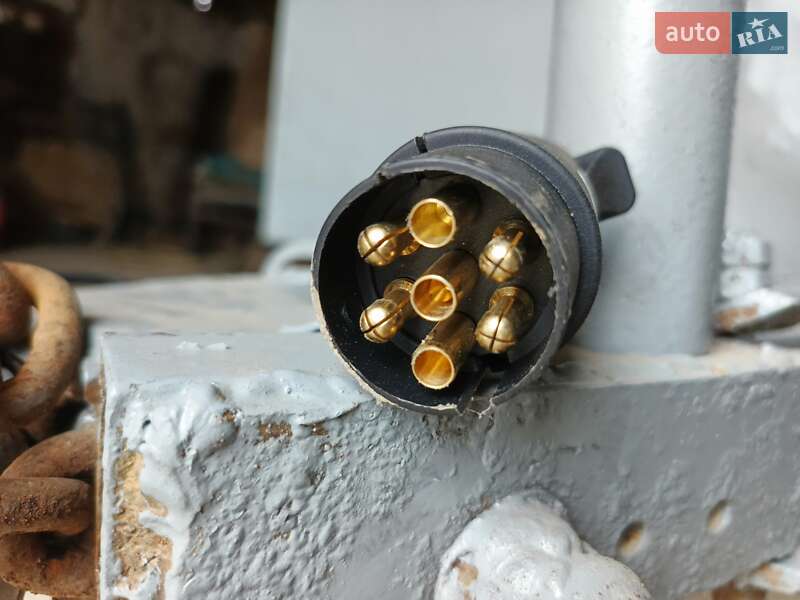 Бортовой полуприцеп Прицеп Автоприцеп 2021 в Здолбунове