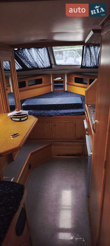 Катер Princess 25 1982 в Новояворівську