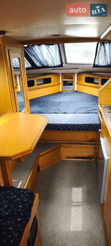 Катер Princess 25 1982 в Новояворівську