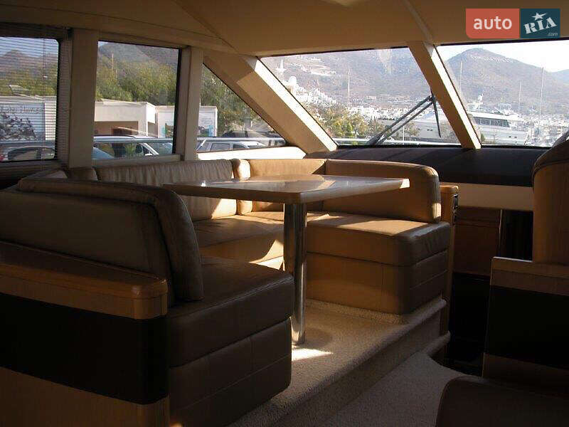 Моторная яхта Princess 54 2008 в Киеве