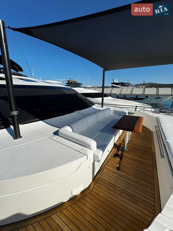 Моторная яхта Princess 85 MY 2008 в Киеве