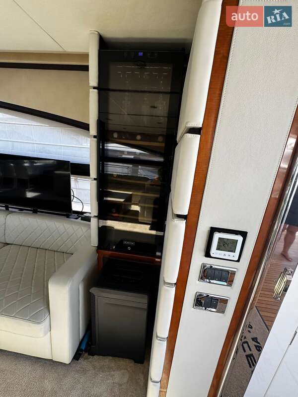 Моторная яхта Princess 85 MY 2008 в Киеве