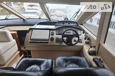 Моторная яхта Princess Flybridge 2009 в 