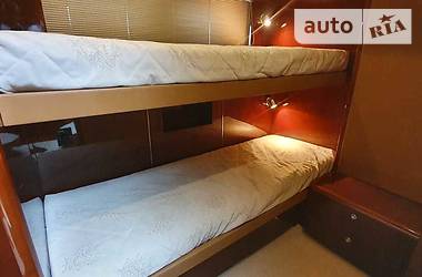 Моторная яхта Princess Flybridge 2009 в 