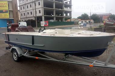 Лодка Прогресс 2 2022 в Киеве