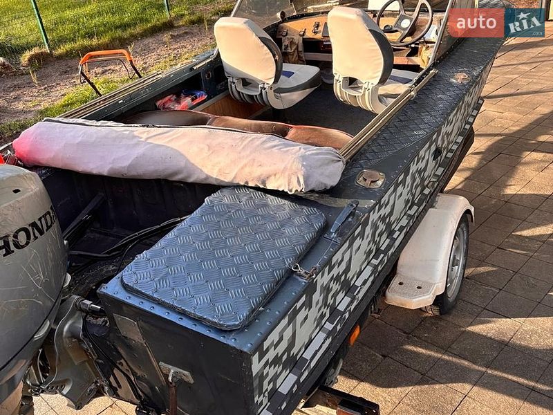 Другой водный транспорт Прогресс 2 2000 в Иршанске