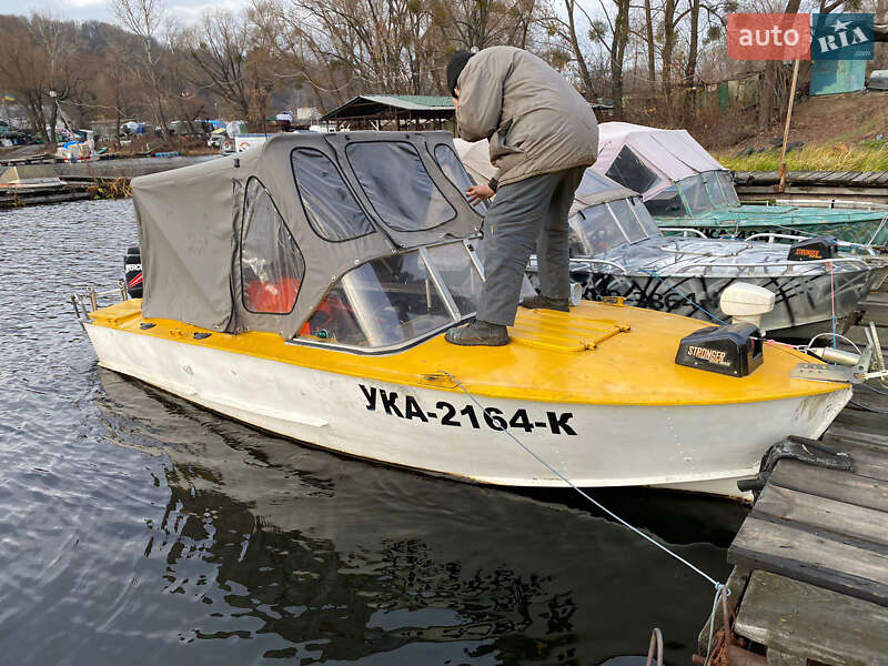 Човен Прогресс 2М 1978 в Києві