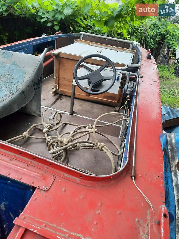 Лодка Прогресс 2М 1970 в Киеве фото 5 Лодка Прогресс 2М 1970 в Киеве