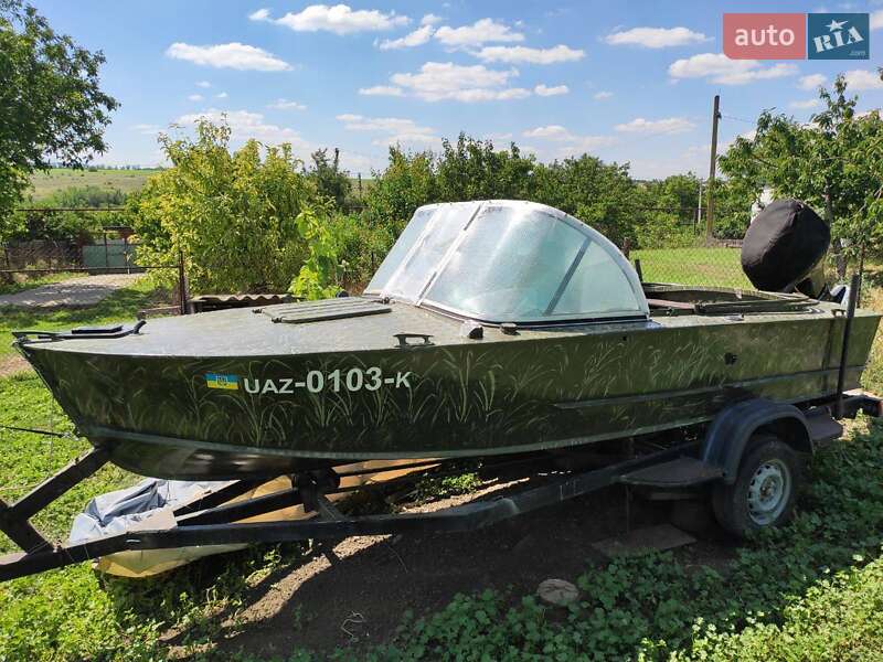 Човен Прогресс 2М 1977 в Івано-Франківську