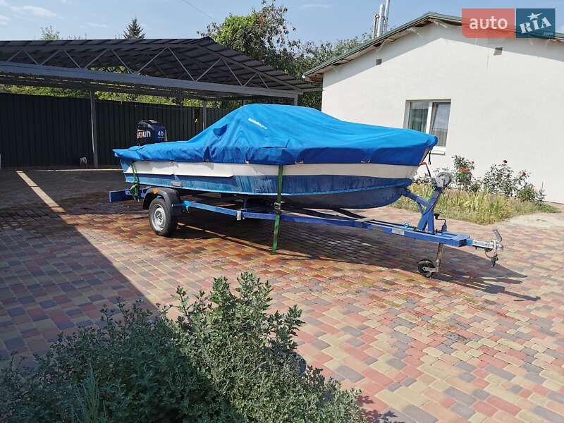 Катер Прогресс 2М 1979 в Полтаві