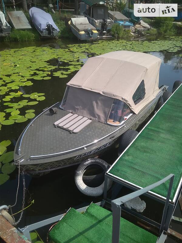 Катер Прогресс 4 1987 в Запорожье