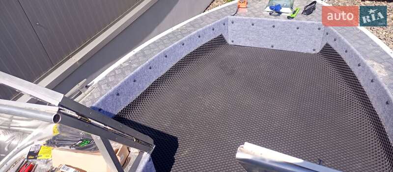 Човен Прогресс 4 2020 в Чернівцях фото 12 Човен Прогресс 4 2020 в Чернівцях