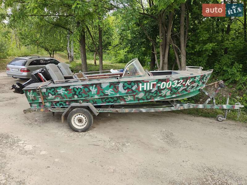 Катер Прогресс 4M 2014 в 
