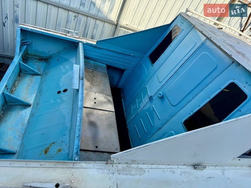 Лодка Прогресс 4M 1990 в Украинке