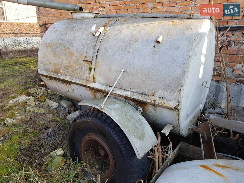 Цистерна полуприцеп ПТС 1.5 2010 в Львове