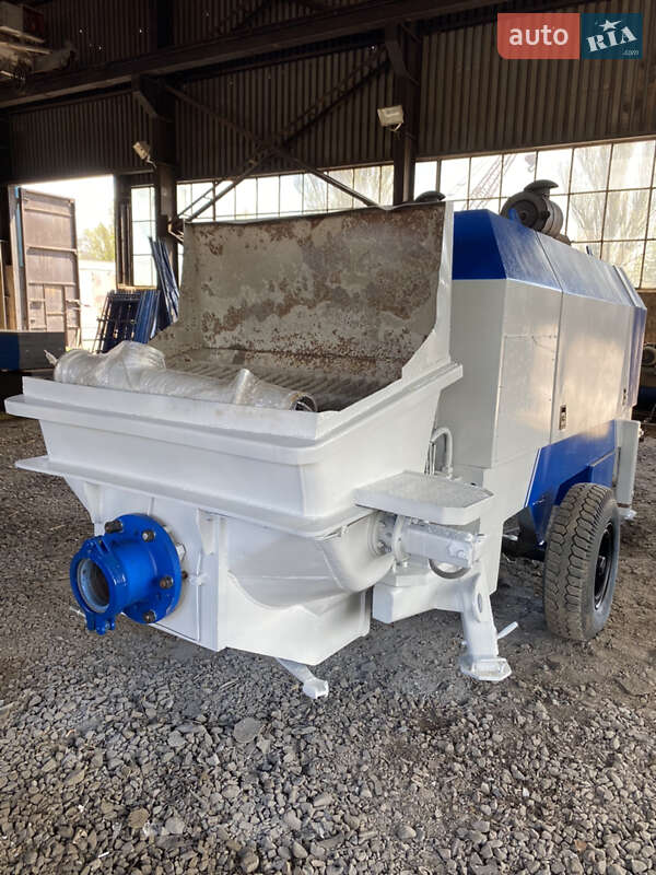 Бетононасос Putzmeister BSA 2009 в Кривом Роге