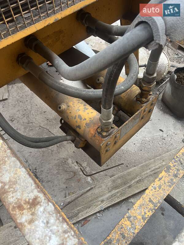 Бетононасос Putzmeister BSA 2004 в Киеве