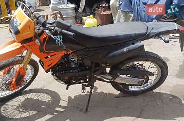 Мотоцикл Супермото (Motard) Qingqi QM200 2013 в 