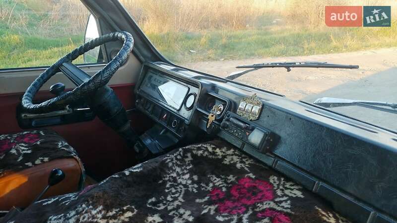 Микроавтобус РАФ 22031 1992 в Кривом Роге