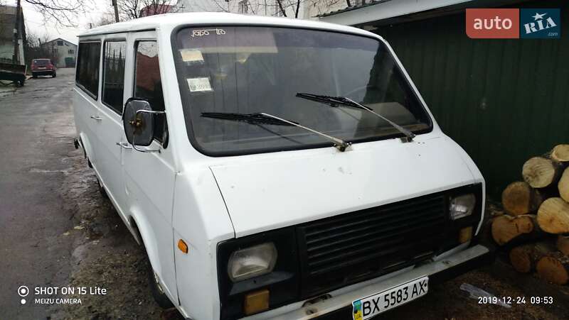 Минивэн РАФ 2203 1994 в Городке