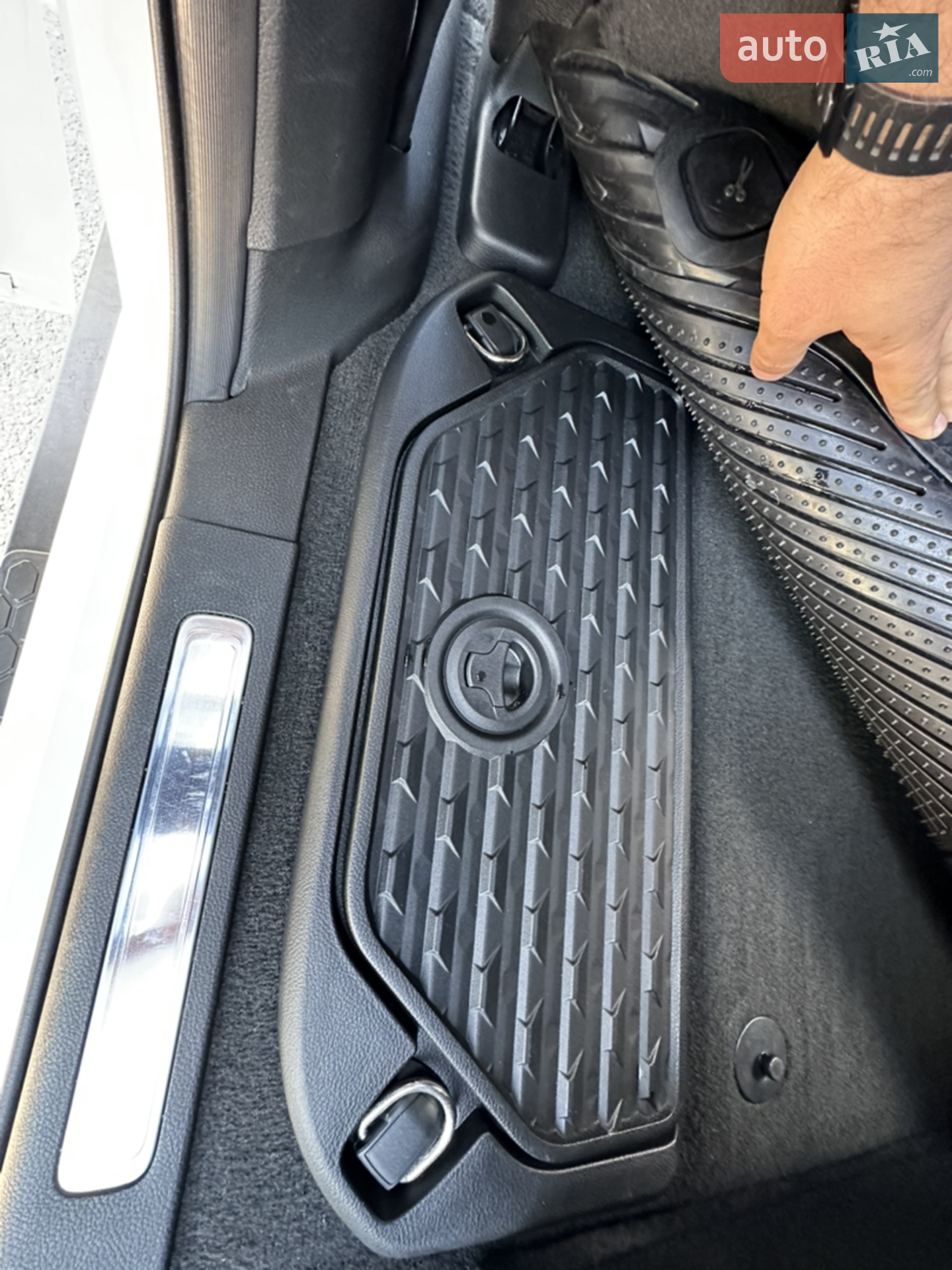 2019 RAM 1500 - мініатюра 22