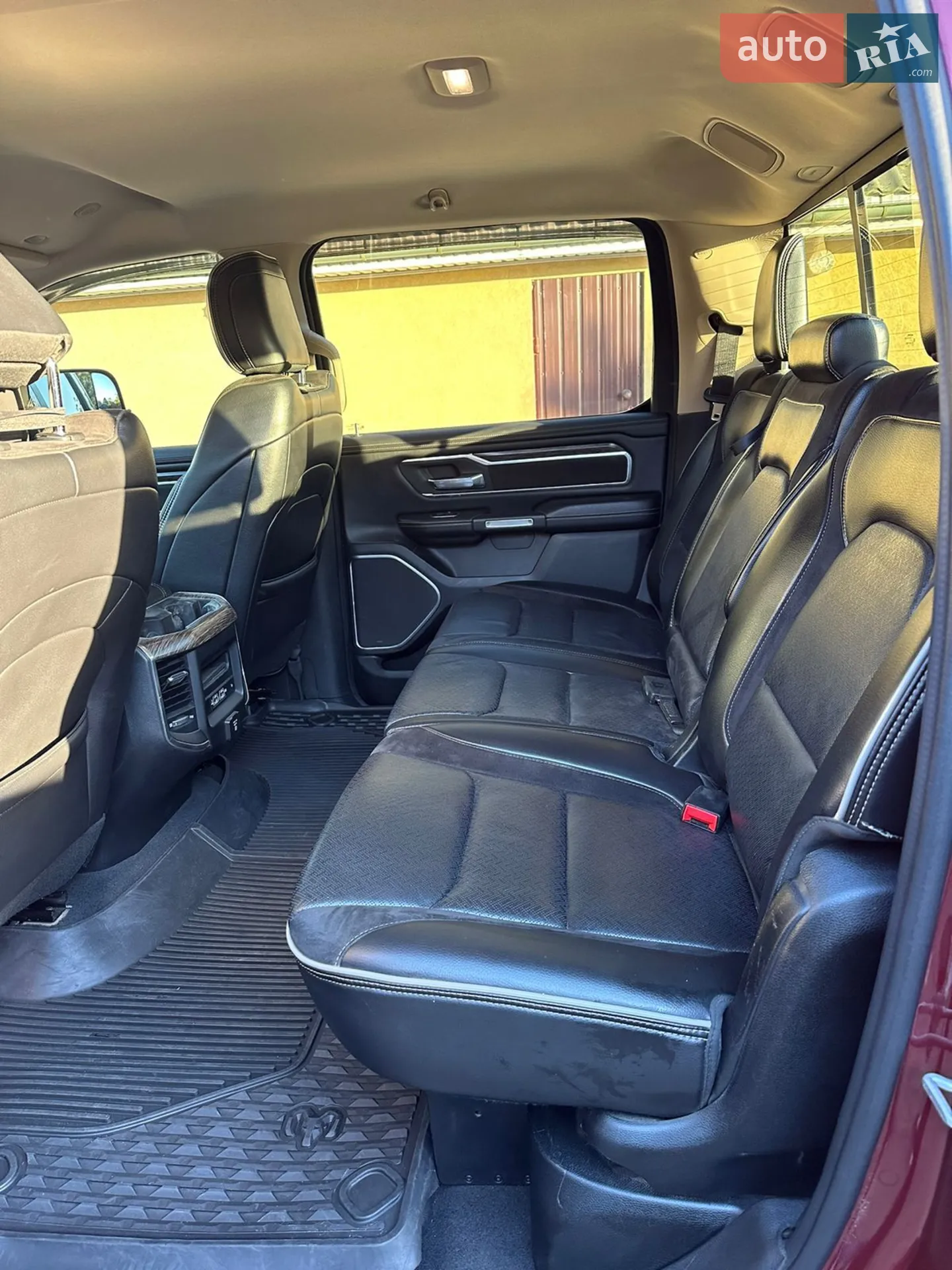 2018 RAM 1500 - мініатюра 37