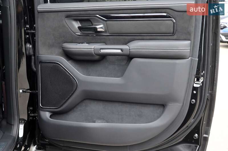 Пікап Ram 1500 2023 в Києві