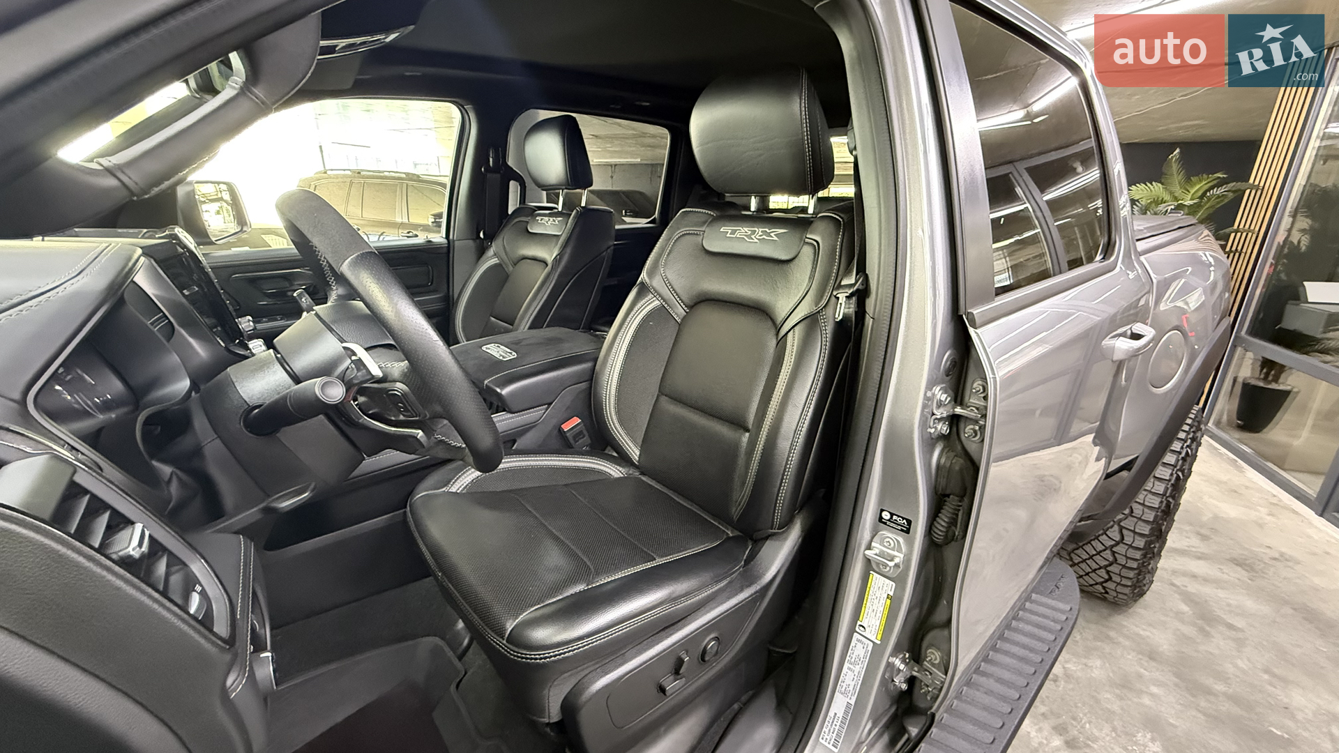 2022 RAM 1500 - мініатюра 18