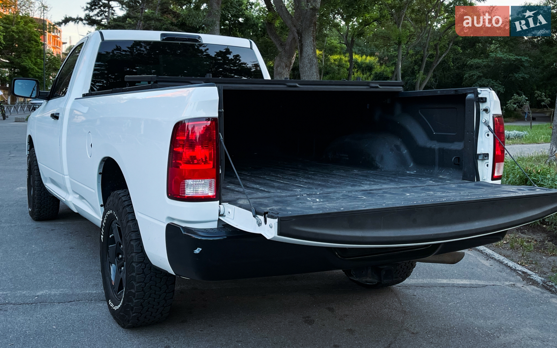 2016 RAM 1500 - мініатюра 15