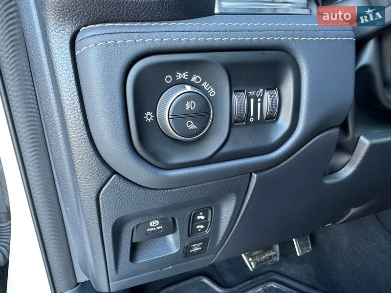 Пикап Ram 1500 2023 в Киеве